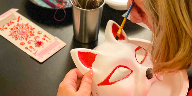 painting asian masks workshop